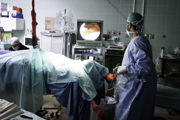 ניתוח ארתרוסקופיה במפרק מזוהם